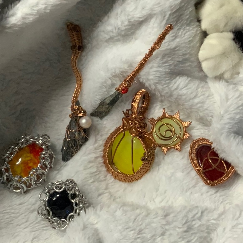 Live Show Items